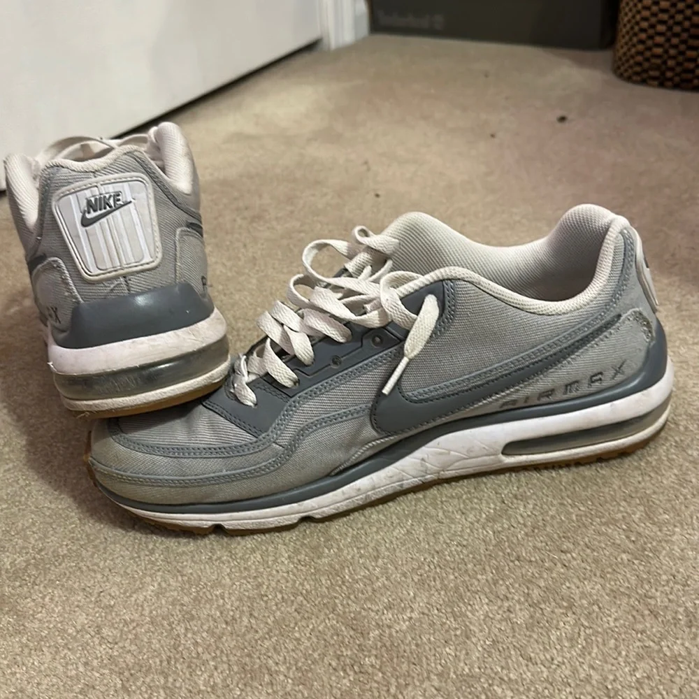 nike air max - Picture 1 of 2